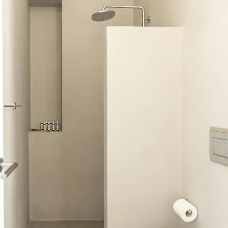 Villa Nabia By Milos Concierge