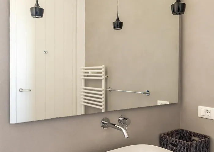 Villa Nabia By Milos Concierge