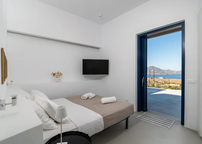 Villa Nabia By Milos Concierge Adamantas (Milos)